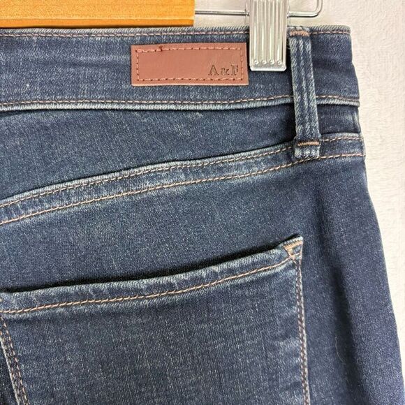 Abercrombie & Fitch Dark Wash Mid Rise Super Skinny Jeans Size 26 - Picture 11 of 12